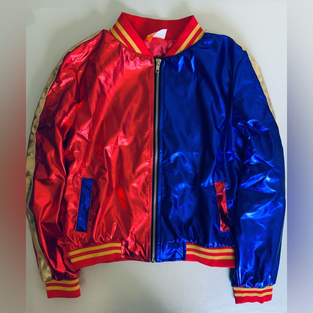 Kids jacket size L new without tags